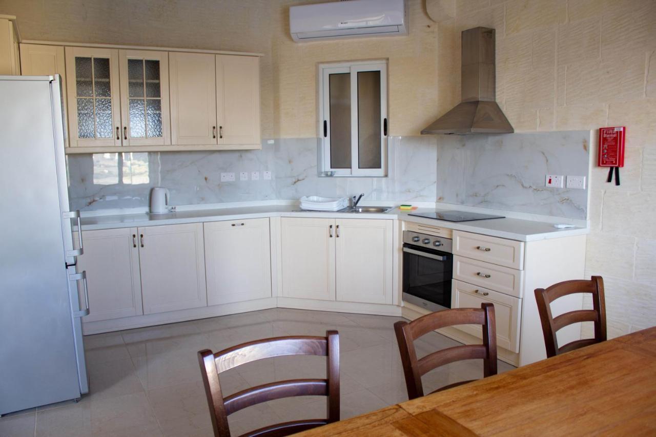 Kenn Holiday Home Għarb Dış mekan fotoğraf